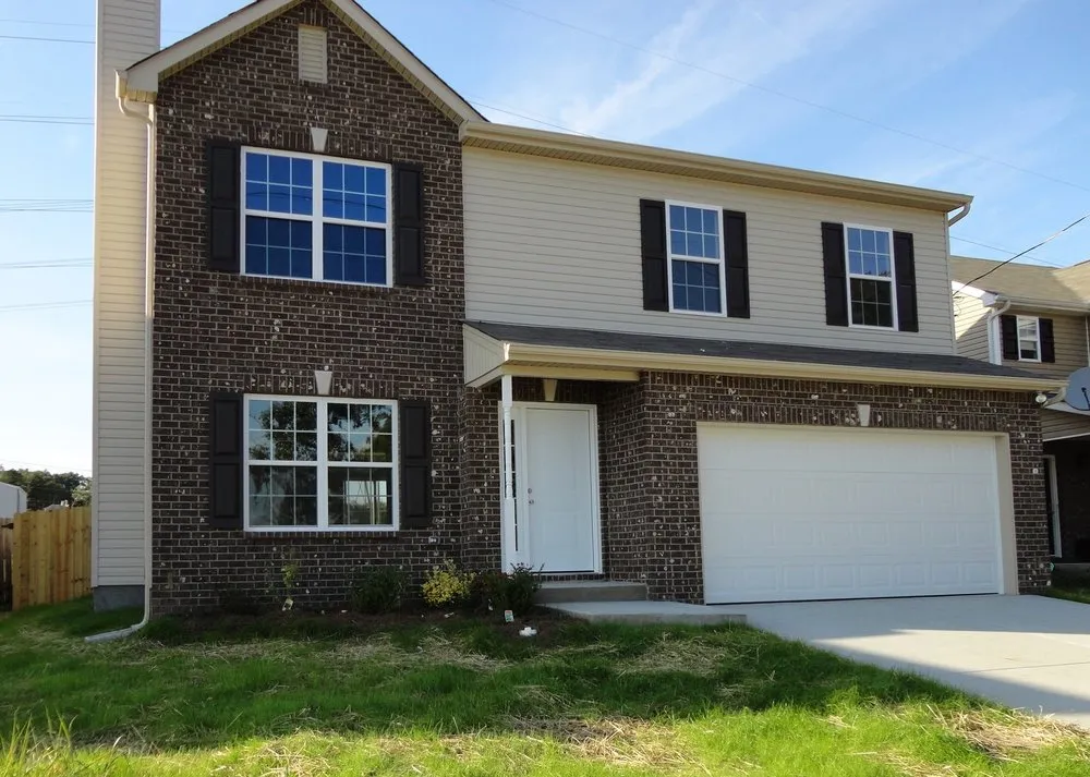 Slide of Envision Construction