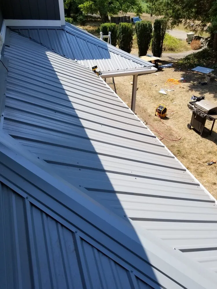 Slide of Envision Property Maintenance