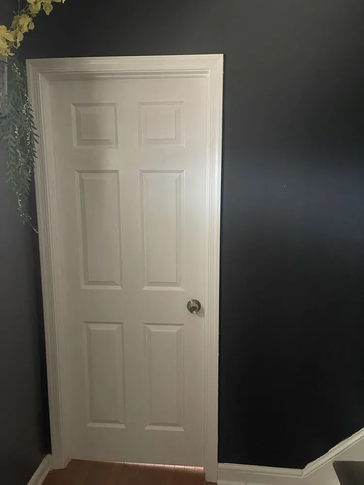 Slide of EP Flooring Experts