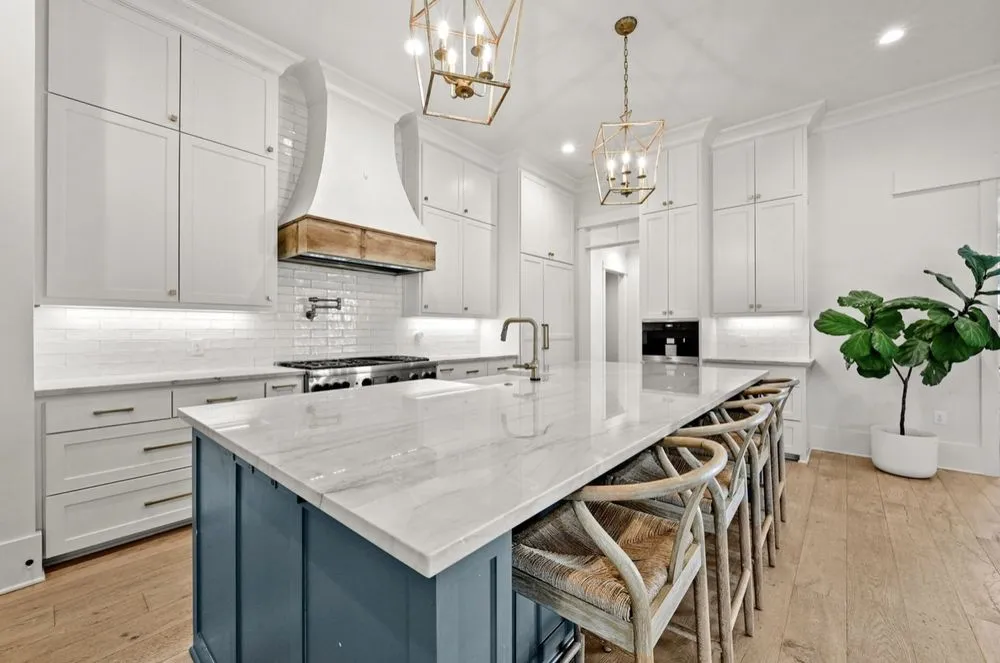 Slide of Epic Luxury Homes