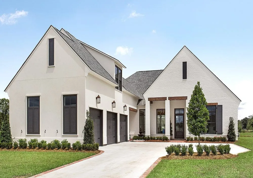 Slide of Epic Luxury Homes