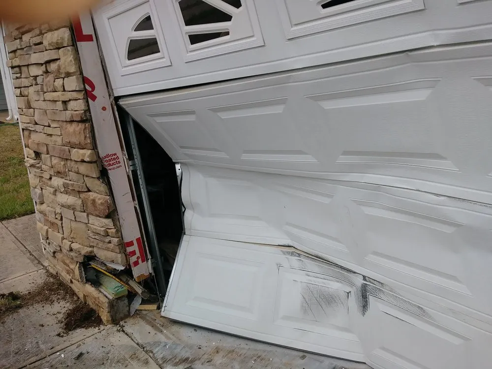 Slide of Epic Roofing Enterprise