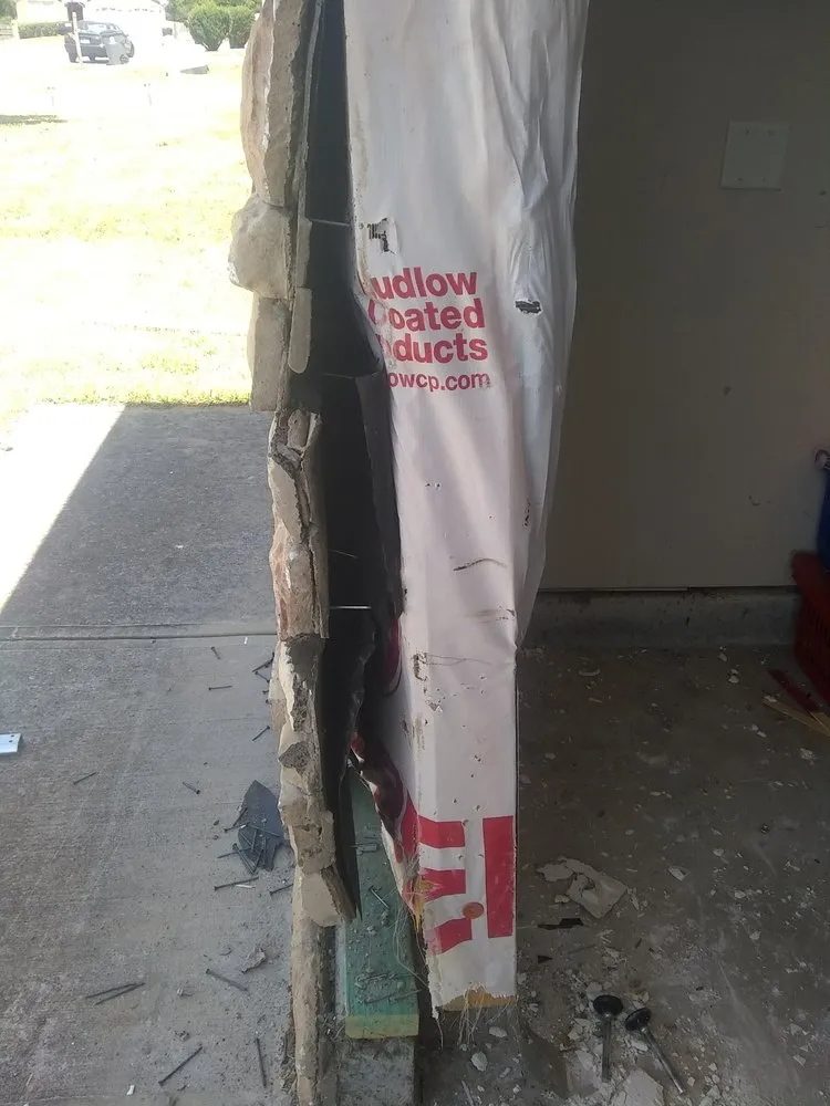 Slide of Epic Roofing Enterprise