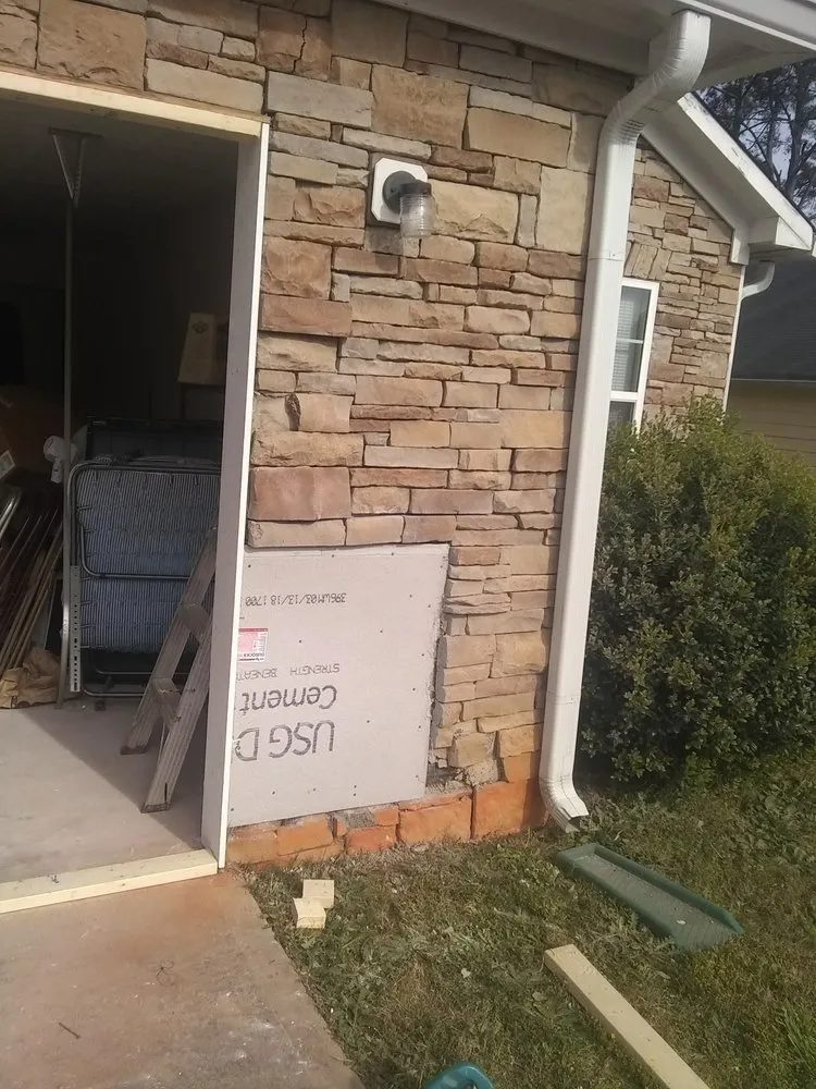 Slide of Epic Roofing Enterprise