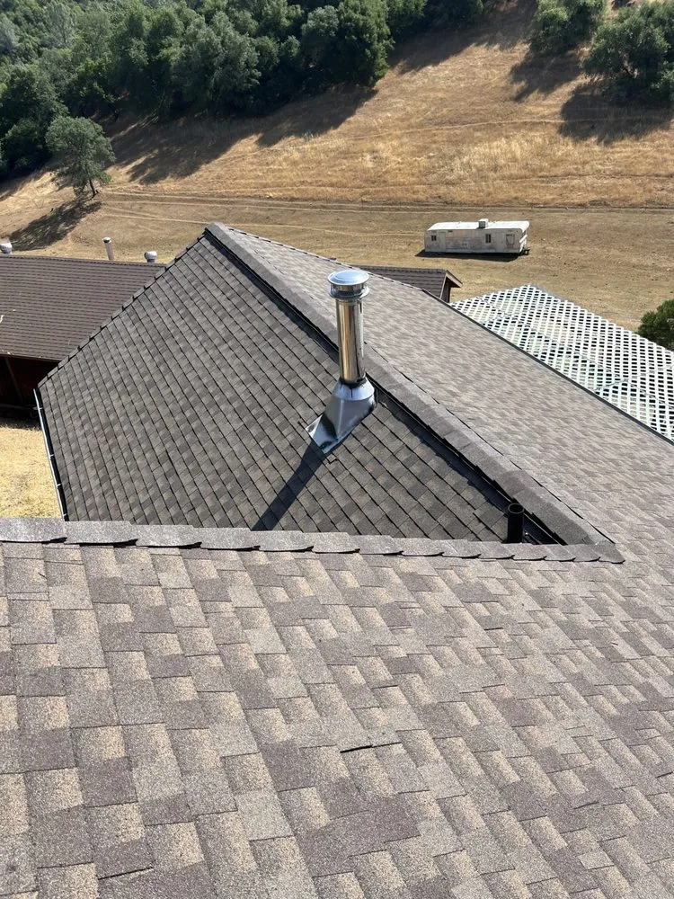 Slide of Epperlys Roofing and Removal