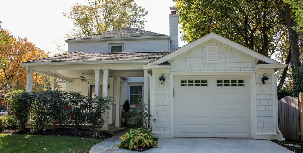 Slide of E&R Home Solutions