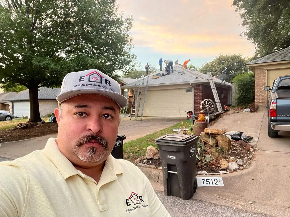 Slide of ER Roofing & Reconstruction