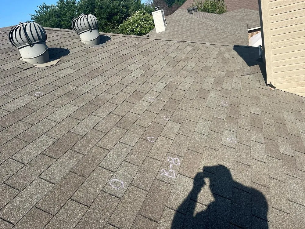 Slide of ER Roofing & Reconstruction