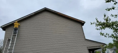 Slide of ER Roofing And Cleaning