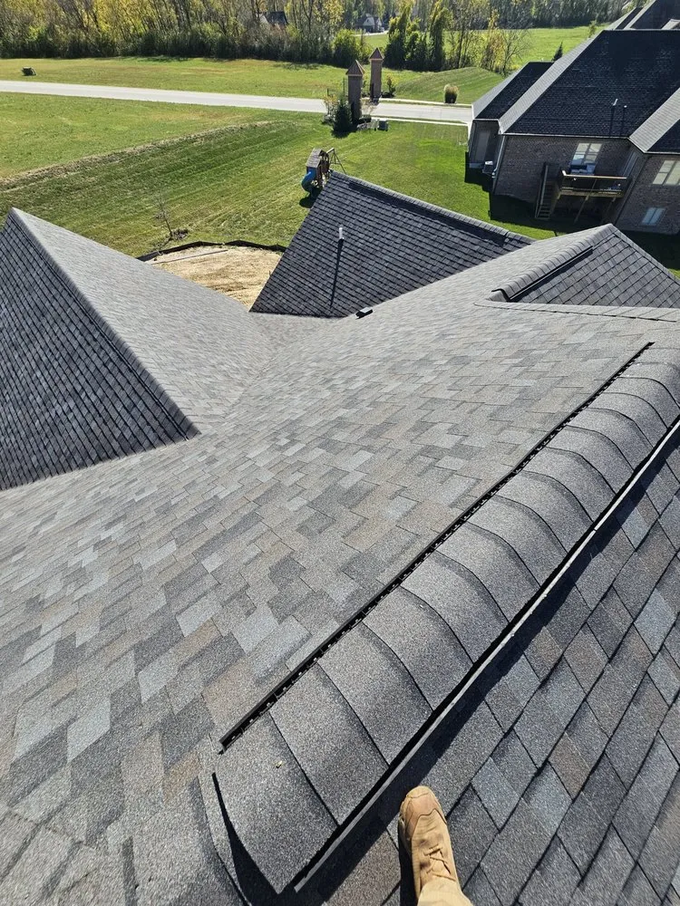 Slide of ER Roofing And Cleaning