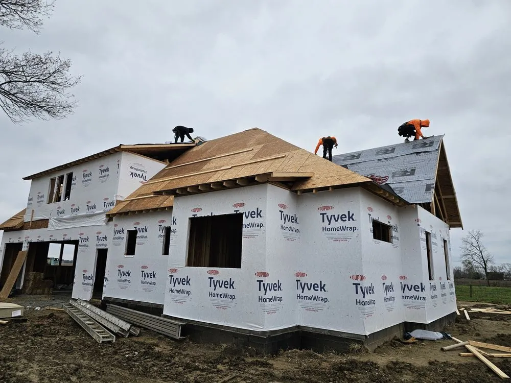 Slide of ER Roofing And Cleaning