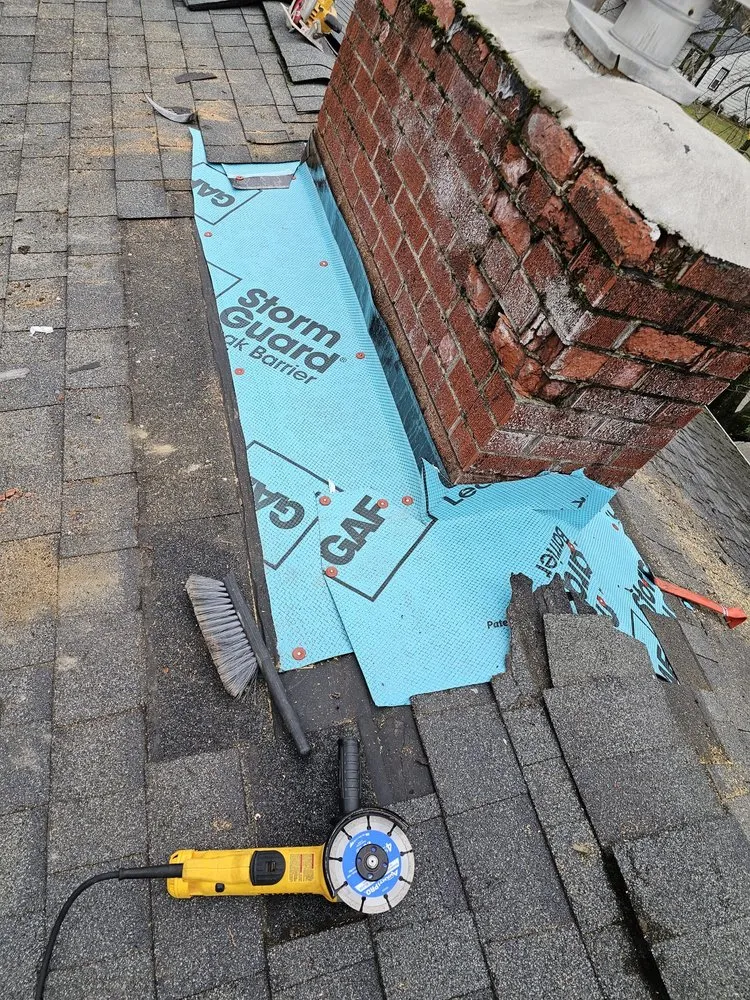 Slide of ER Roofing And Cleaning