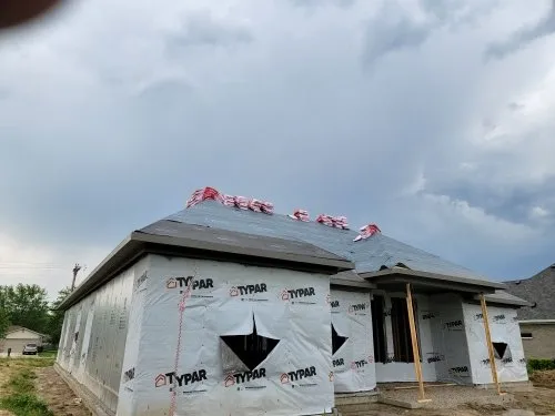 Slide of ER Roofing And Cleaning