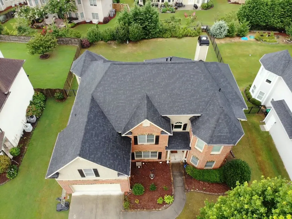 Slide of ER Roofing Specialist