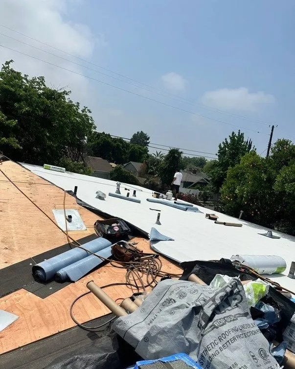 Slide of ER Roofing