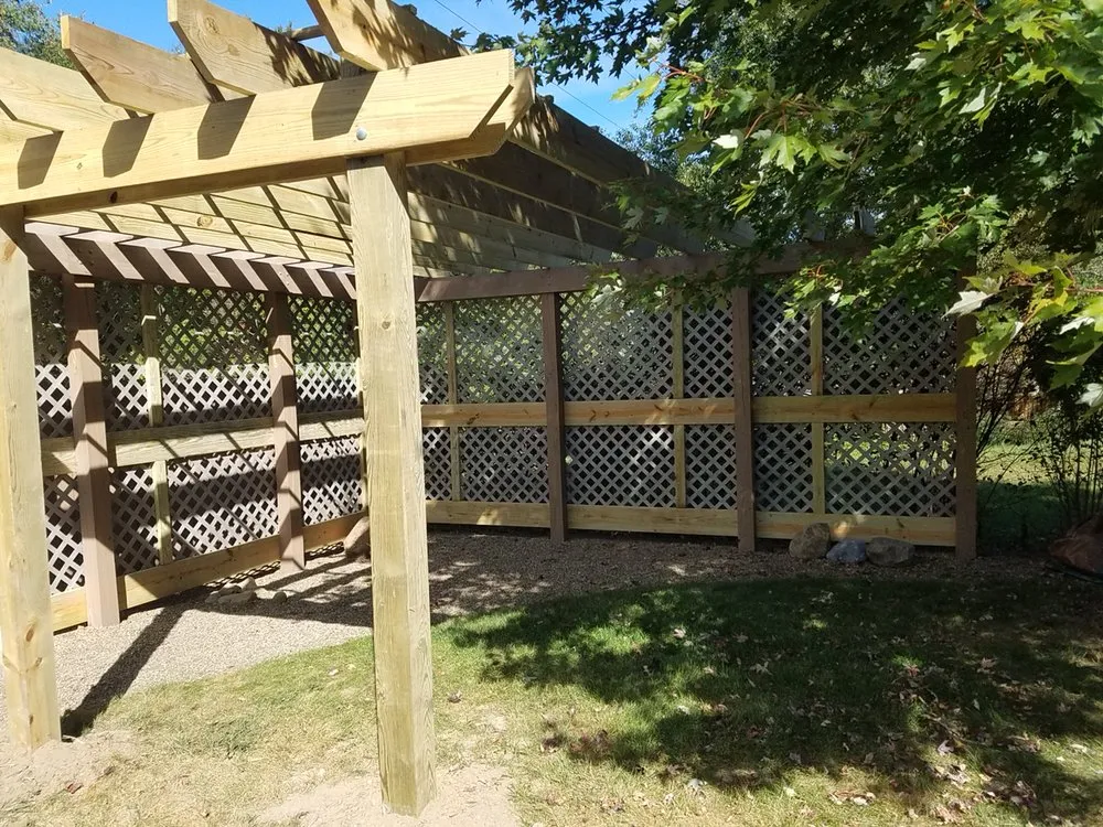 Slide of Erb's Home Improvement