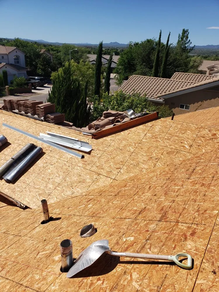 Slide of Erceg Roofing