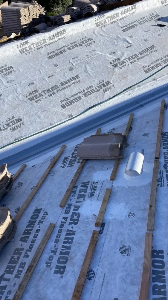 Slide of Erceg Roofing