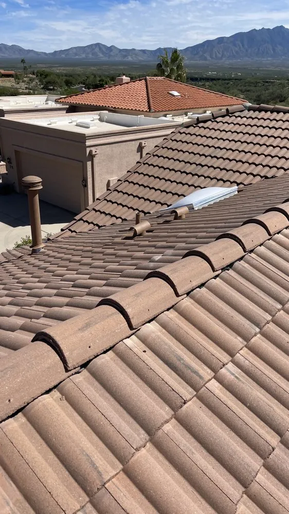 Slide of Erceg Roofing