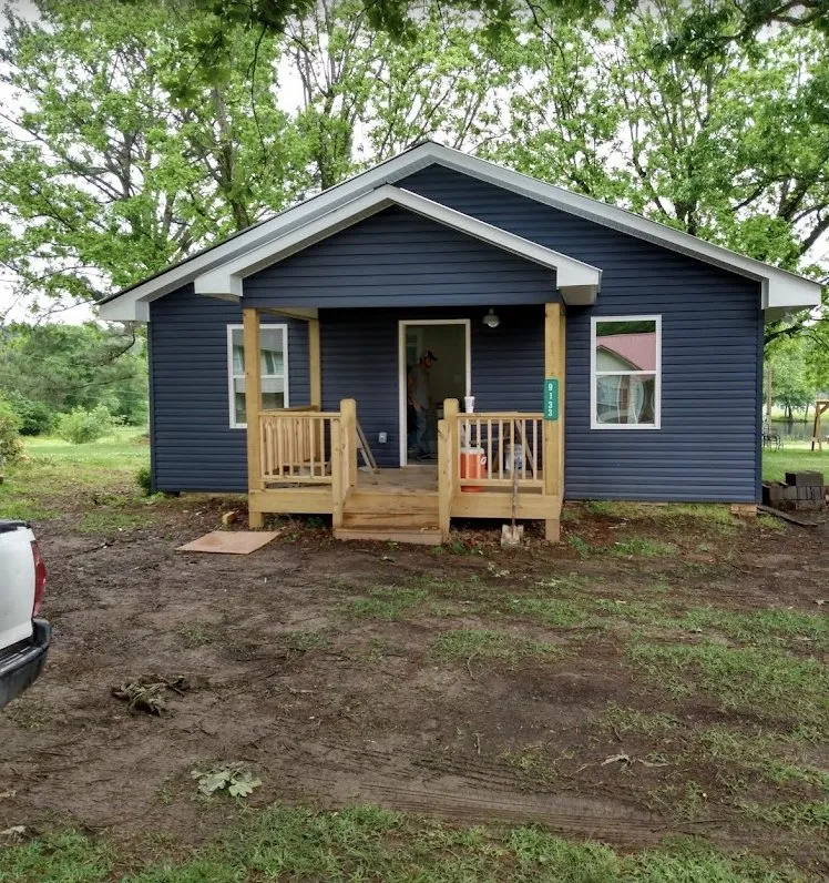 Slide of Eric Lawson Construction & Remodeling