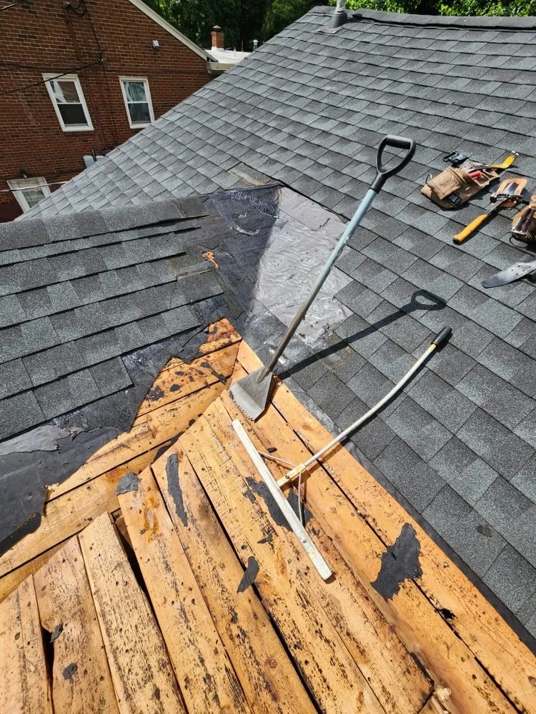 Slide of Erick Construction