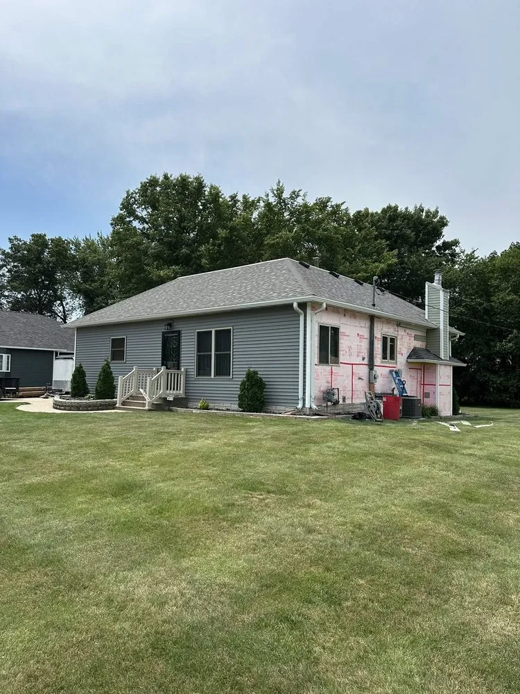 Emergency metal roofing installation experts serving Vesper, WI - Erickson General Construction