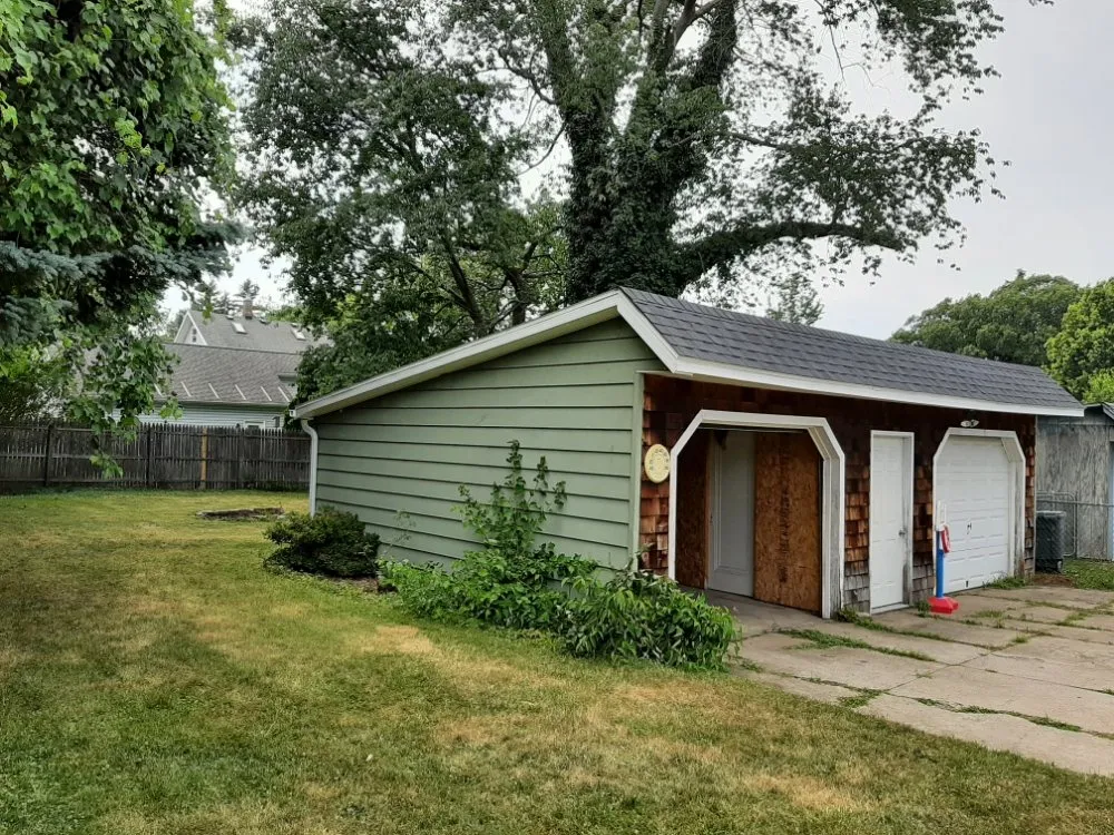 Slide of Erie SPF Roof Coatings and Insulation