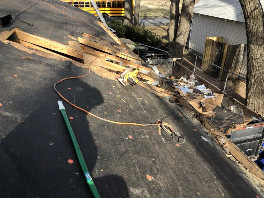 Slide of Erik's Roofing