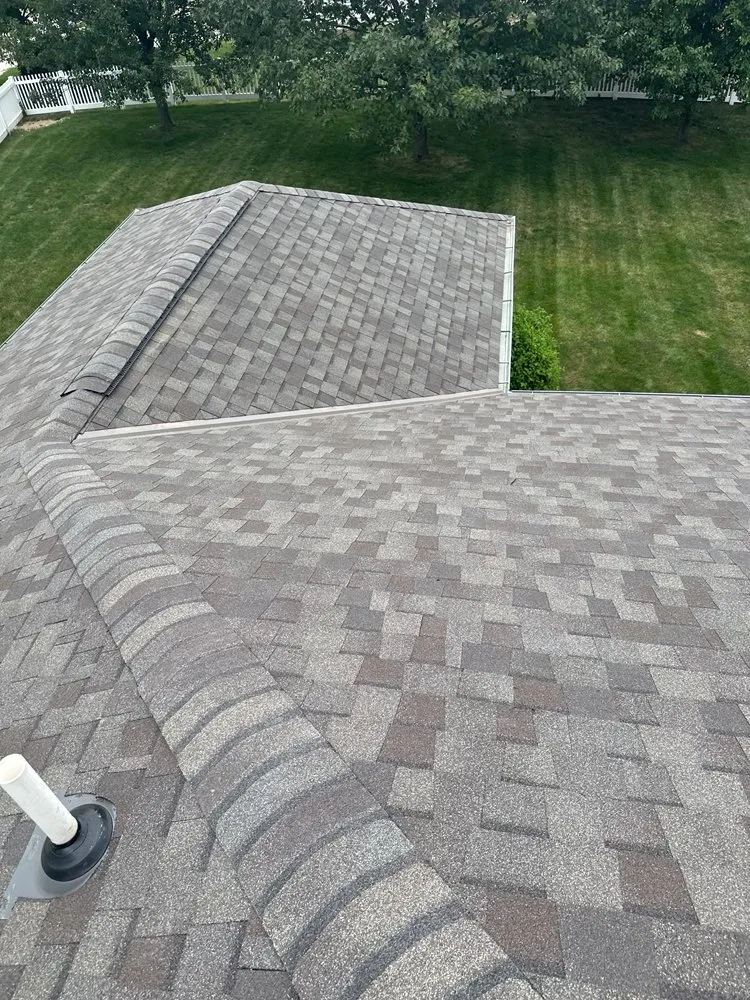 Slide of Erz Exteriors