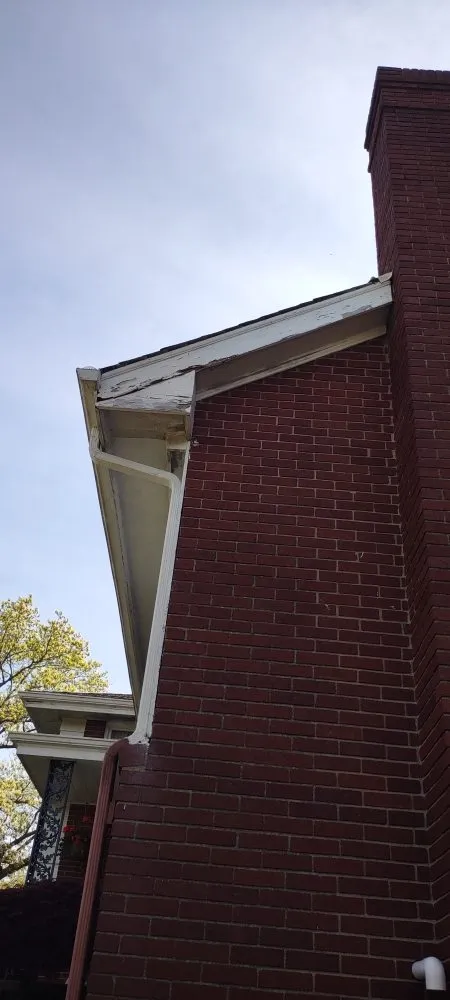 Local flat roof repair experts serving Mc Kees Rocks, PA - E&S Johnson Construction