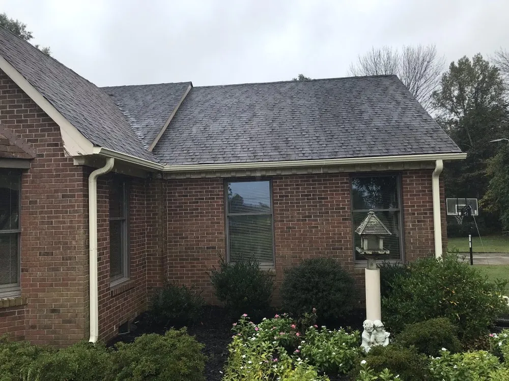 Slide of ES Roofing & Gutters