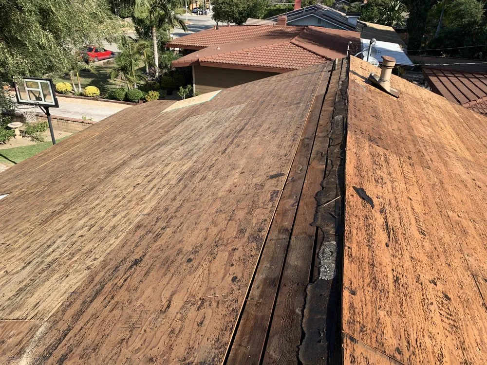 Slide of Espinal's Roofing & Waterproofing