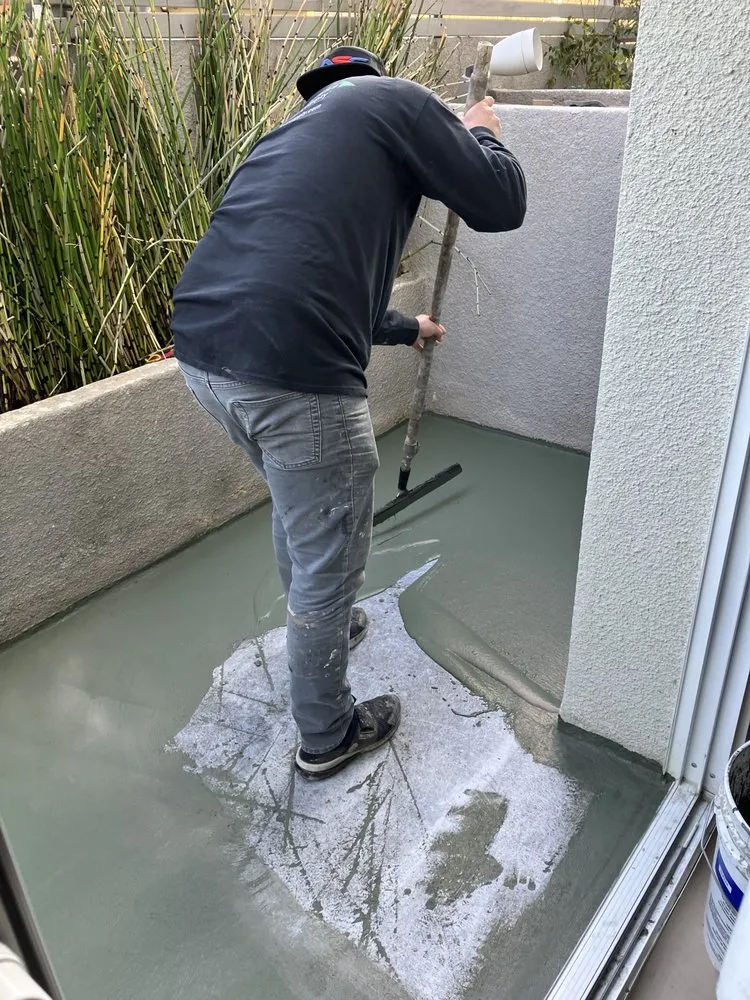 Slide of Espinal's Roofing & Waterproofing