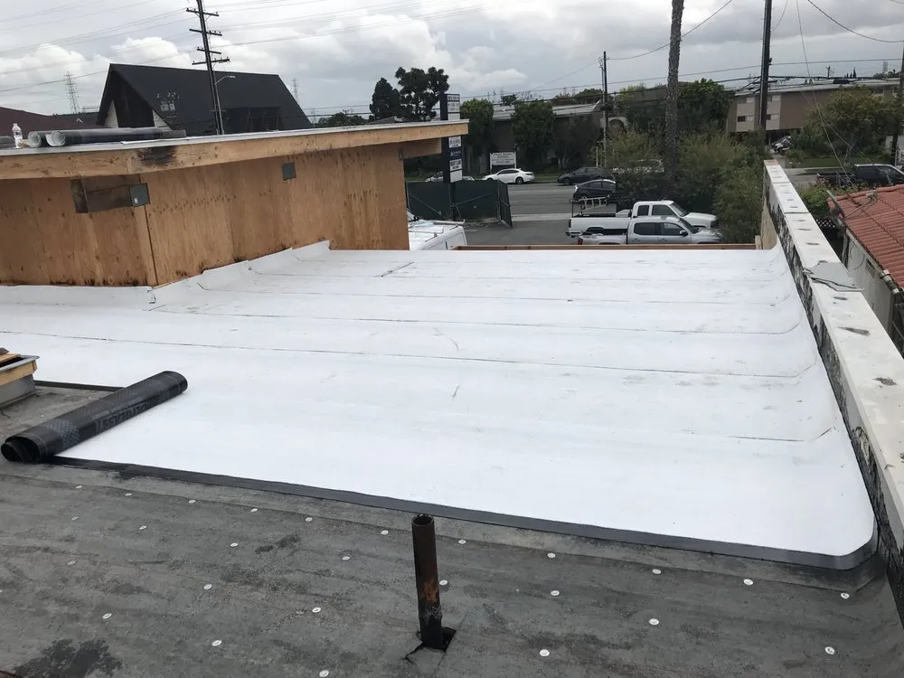 Slide of Espinal's Roofing & Waterproofing