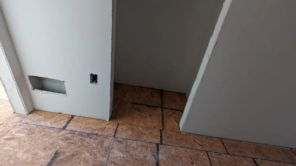 Slide of Espinosa Construction