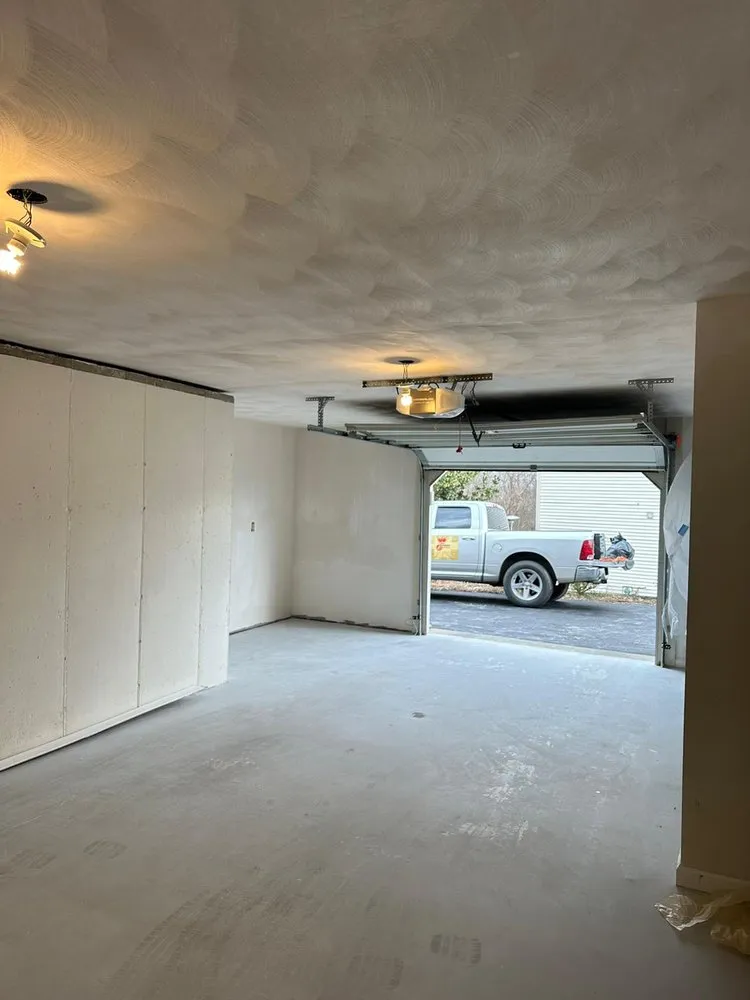 Slide of Espinosa Construction