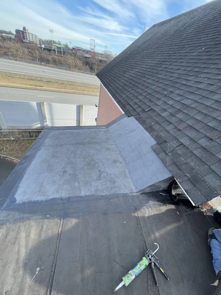 Slide of Espinoza Home Improvement