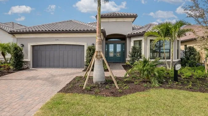 Slide of Esplanade at Hacienda Lakes