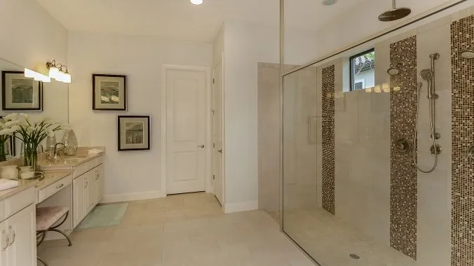 Slide of Esplanade at Hacienda Lakes