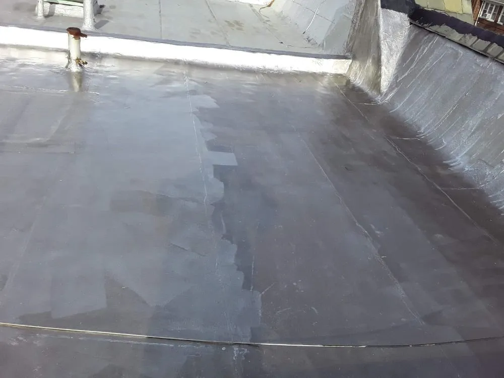 Slide of Esposito and sons seamless gutters