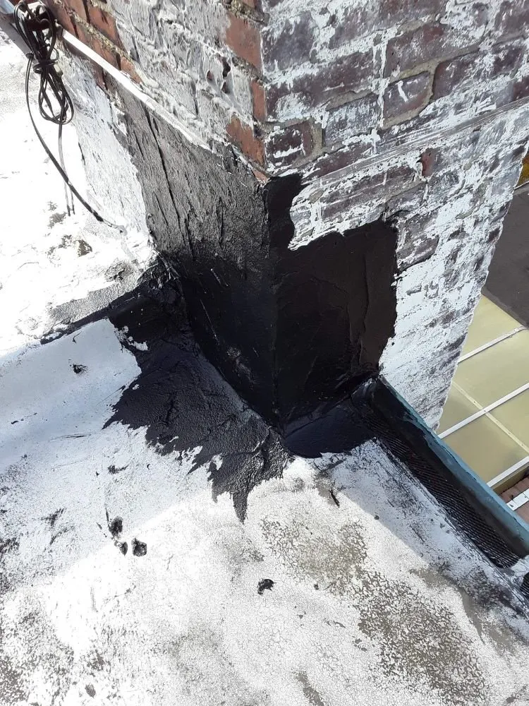 Slide of Esposito and sons seamless gutters