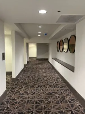 Esquivel Remodeling Logo