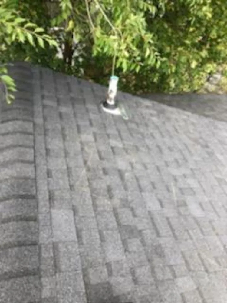 Slide of Esquivel Roofing and general construction