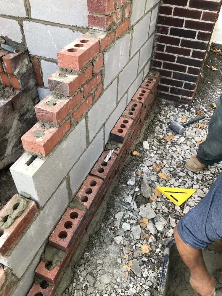 Slide of Essential masonaryand building