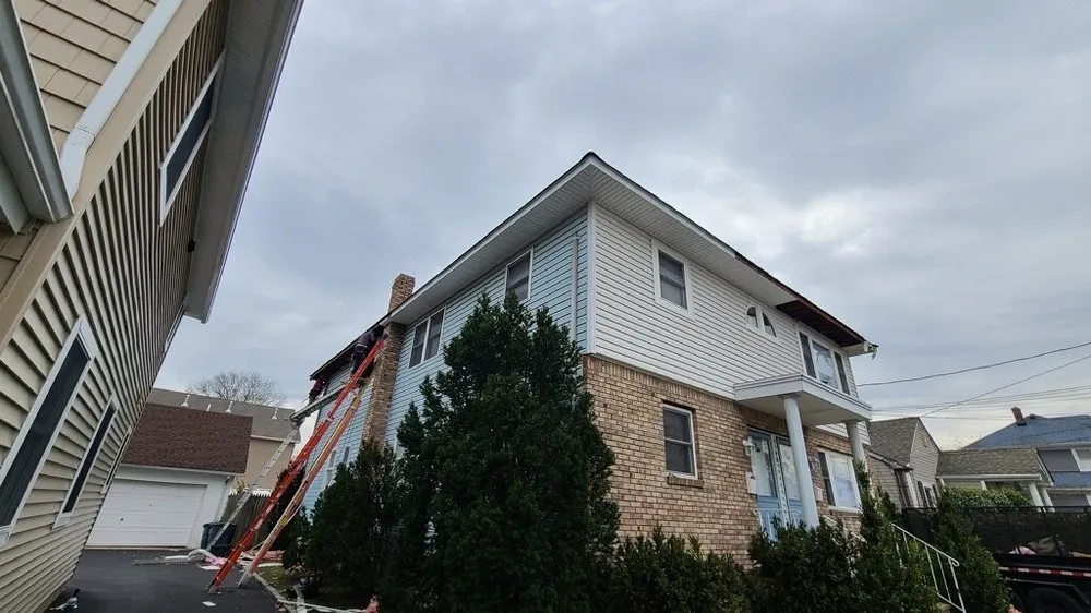 Slide of Essential Pro Home Improvement