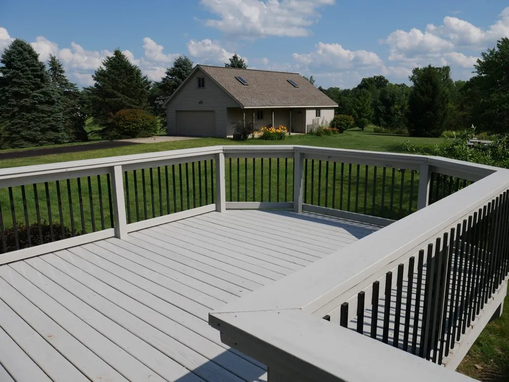 Slide of Esser Builders II