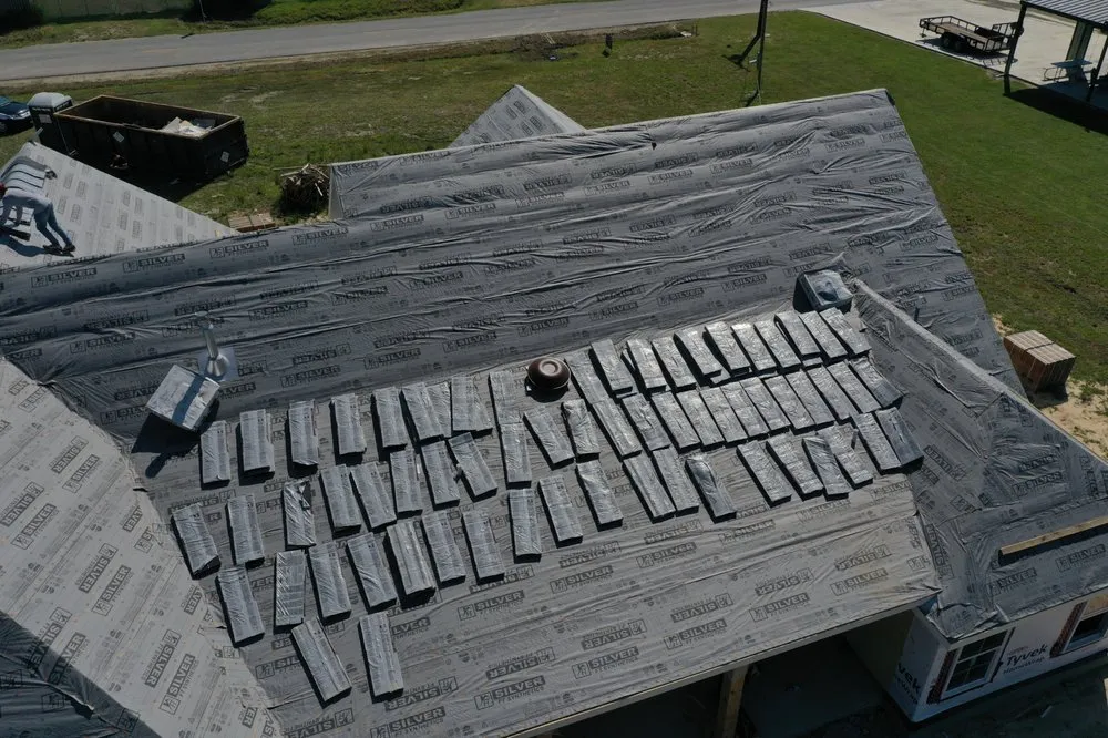 Slide of Esteban Construction