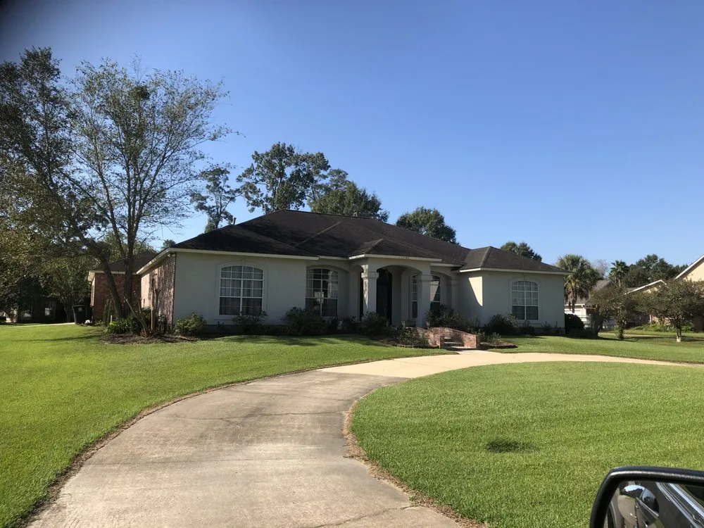 Slide of Estrada Roofing & Constrution