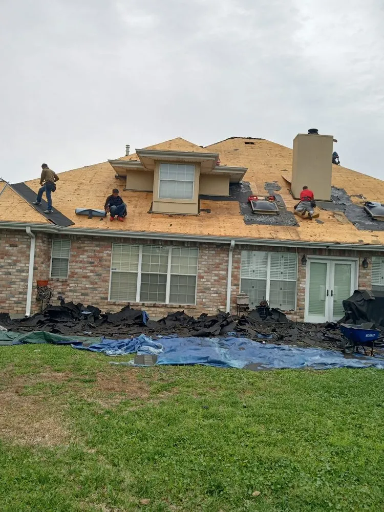 Slide of Estrada Roofing & Constrution