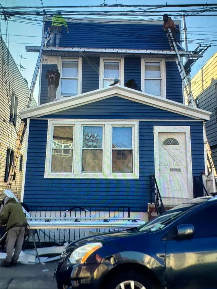 Slide of Estrada Roofing And Siding